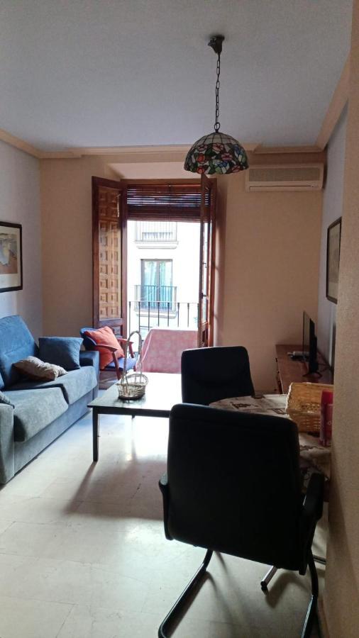 Economic Private Room In Center Of Granada Exterior foto